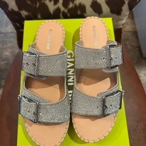 NEW Gianni Bini Sparkling Silver Sandals